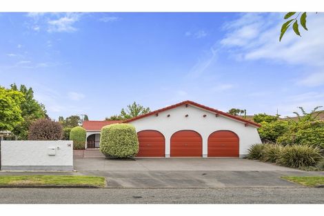 Photo of property in 14 Talltree Avenue, Avonhead, Christchurch, 8042