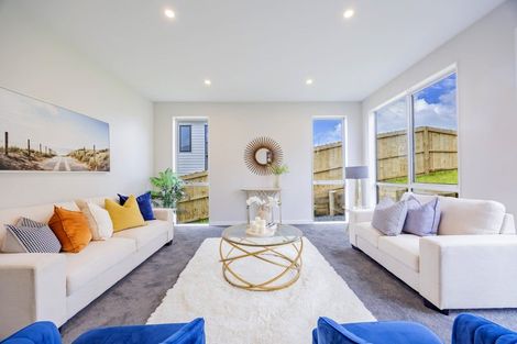 Photo of property in 261 West Hoe Heights, Orewa, 0931