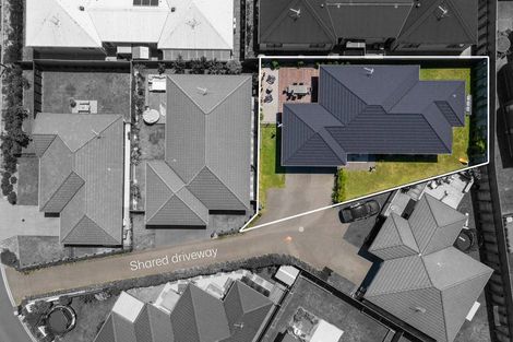 Photo of property in 5 Moss Lane, Omokoroa, 3114