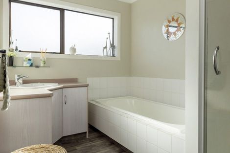 Photo of property in 3 Bracken Row, Rangatira Park, Taupo, 3330