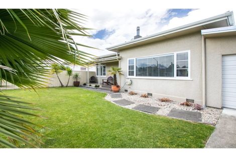 Photo of property in 8 Anzac Avenue, Onekawa, Napier, 4110