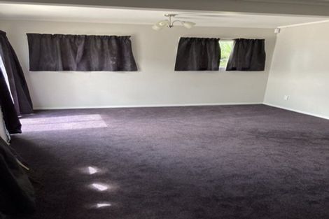 Photo of property in 112 Marne Road, Papakura, 2110
