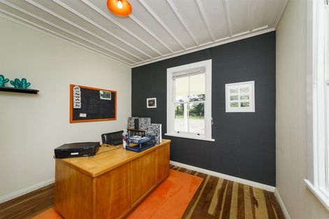 Photo of property in 1403a State Highway 1, Marton, 4787