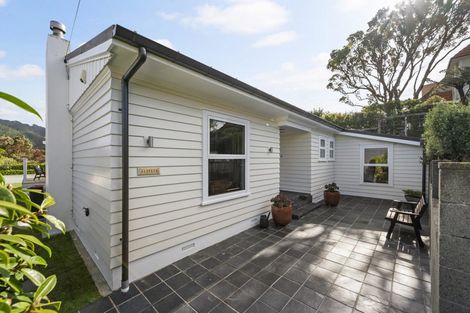 Photo of property in 42 Jubilee Road, Khandallah, Wellington, 6035