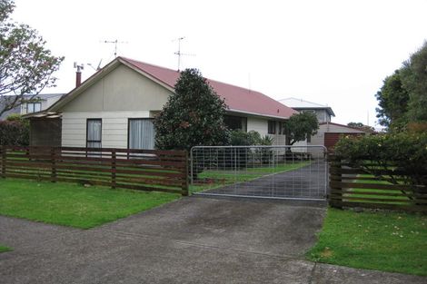 Photo of property in 28 Koutunui Road, Athenree, Katikati, 3177