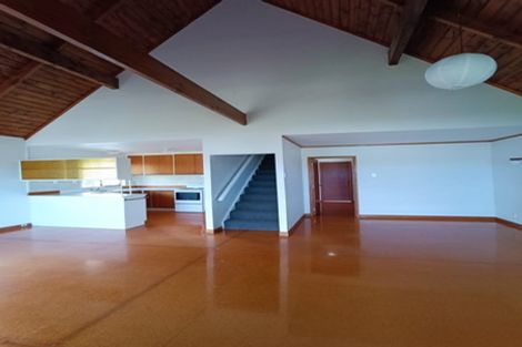 Photo of property in 22 Tindalls Bay Road, Tindalls Beach, Whangaparaoa, 0930