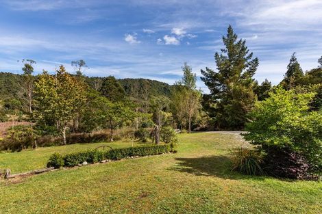 Photo of property in 88 Clifton Road, Kaiata, Greymouth, 7805