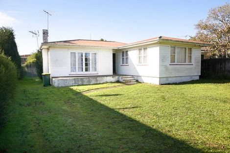 Photo of property in 422 Great South Road, Opaheke, Papakura, 2113