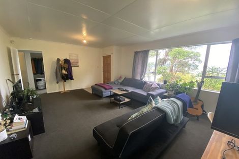 Photo of property in 15 Walnut Way, Maungaraki, Lower Hutt, 5010
