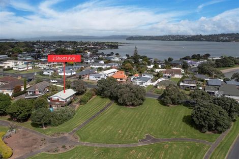 Photo of property in 2 Shortt Avenue, Mangere Bridge, Auckland, 2022