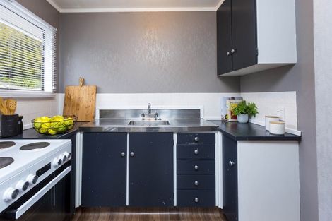 Photo of property in 6a Agate Grove, Birchville, Upper Hutt, 5018