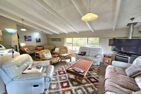 Photo of property in 5 Cargill Place, Frankleigh Park, New Plymouth, 4310