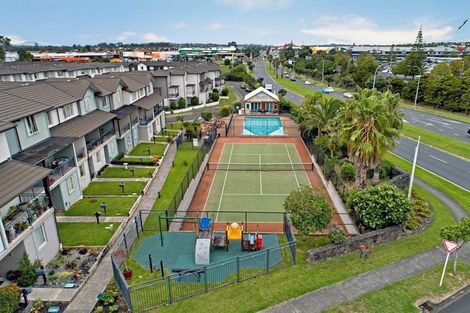 Photo of property in 1/29 Opito Way, East Tamaki, Auckland, 2013
