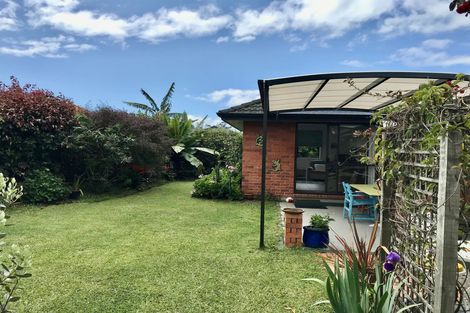 Photo of property in 18 Halyard Loop, Haruru, 0204