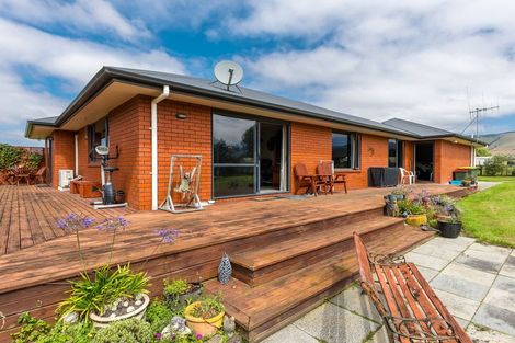 Photo of property in 11 Hunt Street, Waimate, 7978