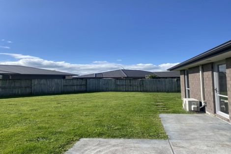 Photo of property in 8 Waltham Place, Rototuna North, Hamilton, 3210