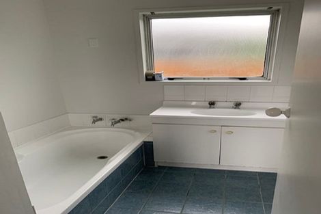 Photo of property in 115 Udys Road, Pakuranga, Auckland, 2010