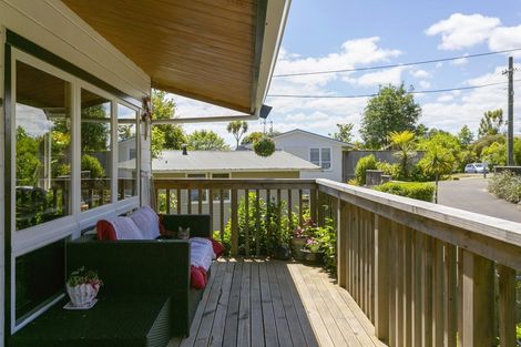 Photo of property in 33 Sunset Street, Hilltop, Taupo, 3330