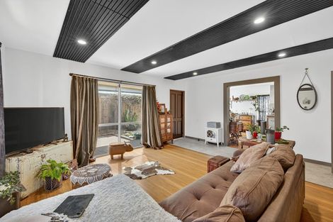 Photo of property in 2/44 Shakespeare Road, Waltham, Christchurch, 8023