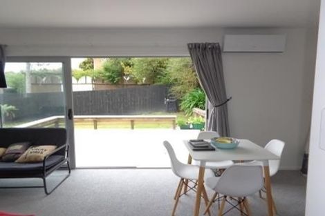 Photo of property in 1/35 Routley Drive, Glen Eden, Auckland, 0602