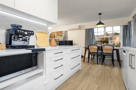 Photo of property in 28 Tattersfield Place, Dinsdale, Hamilton, 3204