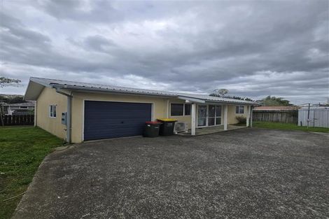 Photo of property in 18 Greenmeadows Avenue, Manurewa East, Auckland, 2102