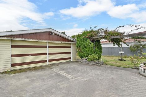 Photo of property in 40 Frensham Crescent, Woolston, Christchurch, 8062