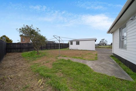 Photo of property in 15 Mayflower Close, Mangere East, Auckland, 2024