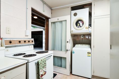 Photo of property in 6/13 May Street, Hamilton East, Hamilton, 3216