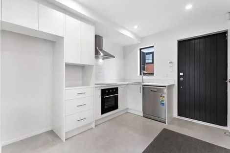 Photo of property in 250a Great North Road, Henderson, Auckland, 0612