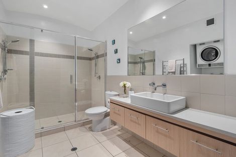 Photo of property in 208/27 Banks Avenue, Mount Maunganui, 3116