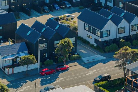 Photo of property in 11a Cuba Street, Petone, Lower Hutt, 5012
