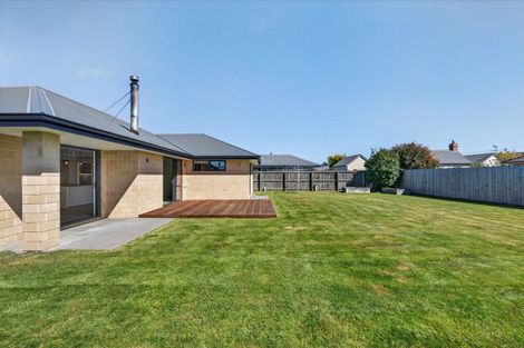 Photo of property in 7 Cressy Place, Darfield, 7510