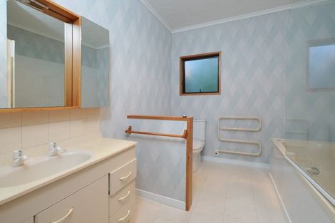Photo of property in 1 Dalkeith Road, Port Chalmers, 9023