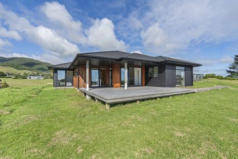 Photo of property in 1356a South Road, Kaitake, New Plymouth, 4374