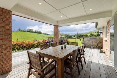 Photo of property in 93 Watts Street, Waipawa, 4277