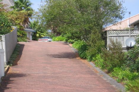 Photo of property in 9 Manu Place, Pinehill, Auckland, 0632