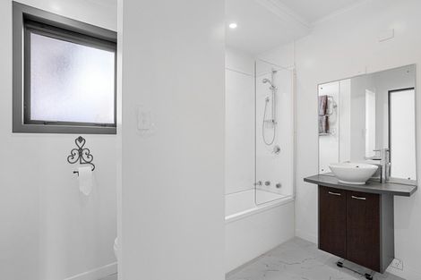 Photo of property in 19 Kiwi Street, Tokoroa, 3420