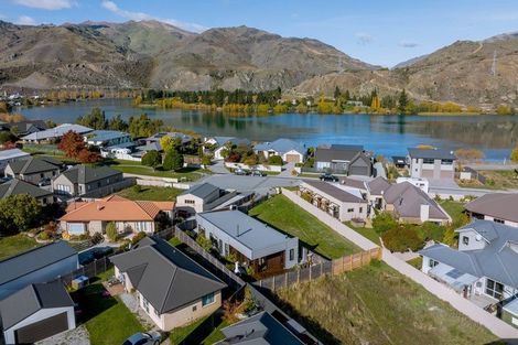 Photo of property in 4 Mckellar Court, Cromwell, 9310