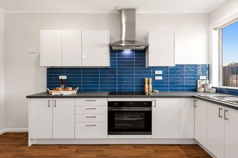 Photo of property in 11 Wyon Street, Linwood, Christchurch, 8062