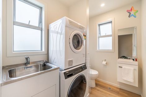 Photo of property in 9 Mcgrath Way, Taita, Lower Hutt, 5011