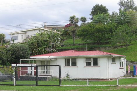 Photo of property in 21 Omokoroa Road, Omokoroa, 3114