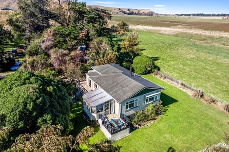 Photo of property in 2890 Christchurch Akaroa Road, Prices Valley, Little River, 7591