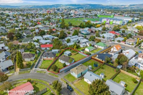 Photo of property in 31 Exeter Crescent, Takaro, Palmerston North, 4412