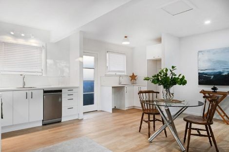 Photo of property in 6 Brougham Street, Addington, Christchurch, 8024