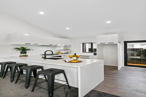 Photo of property in 54d Te Atatu Road, Te Atatu South, Auckland, 0610