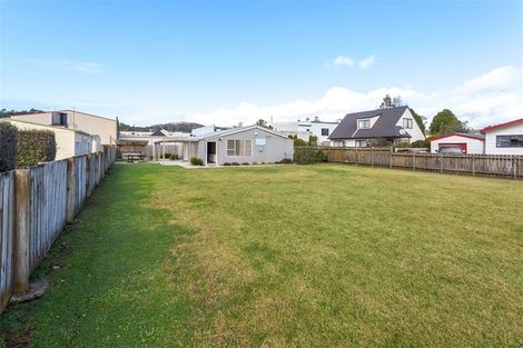 Photo of property in 3 Kenneth Avenue, Whitianga, 3510