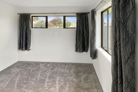 Photo of property in 8 Gladys Place, Levin, 5510