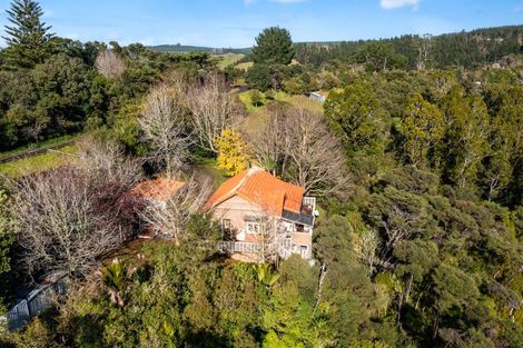 Photo of property in 370 Rimmer Road, Helensville, 0875