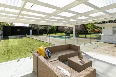 Photo of property in 101 Old Railway Road, Kumeu, 0892